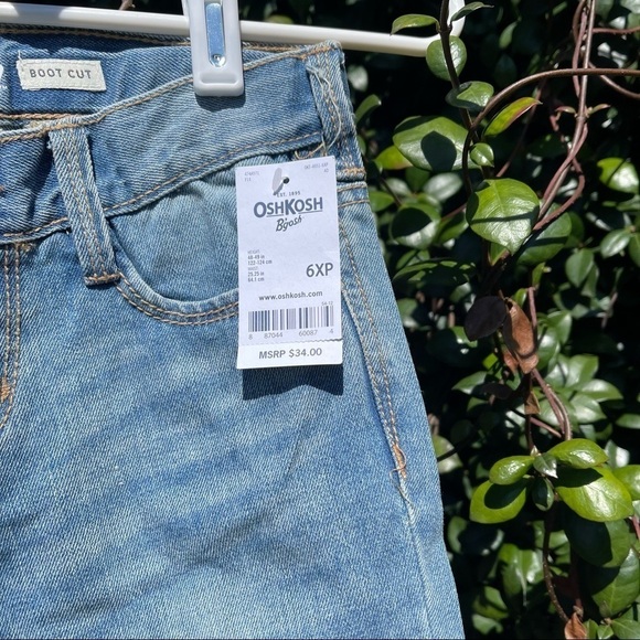 NWT OshKosh B’gosh Light Wash Bootcut Girls Denim Jeans - Picture 5 of 9